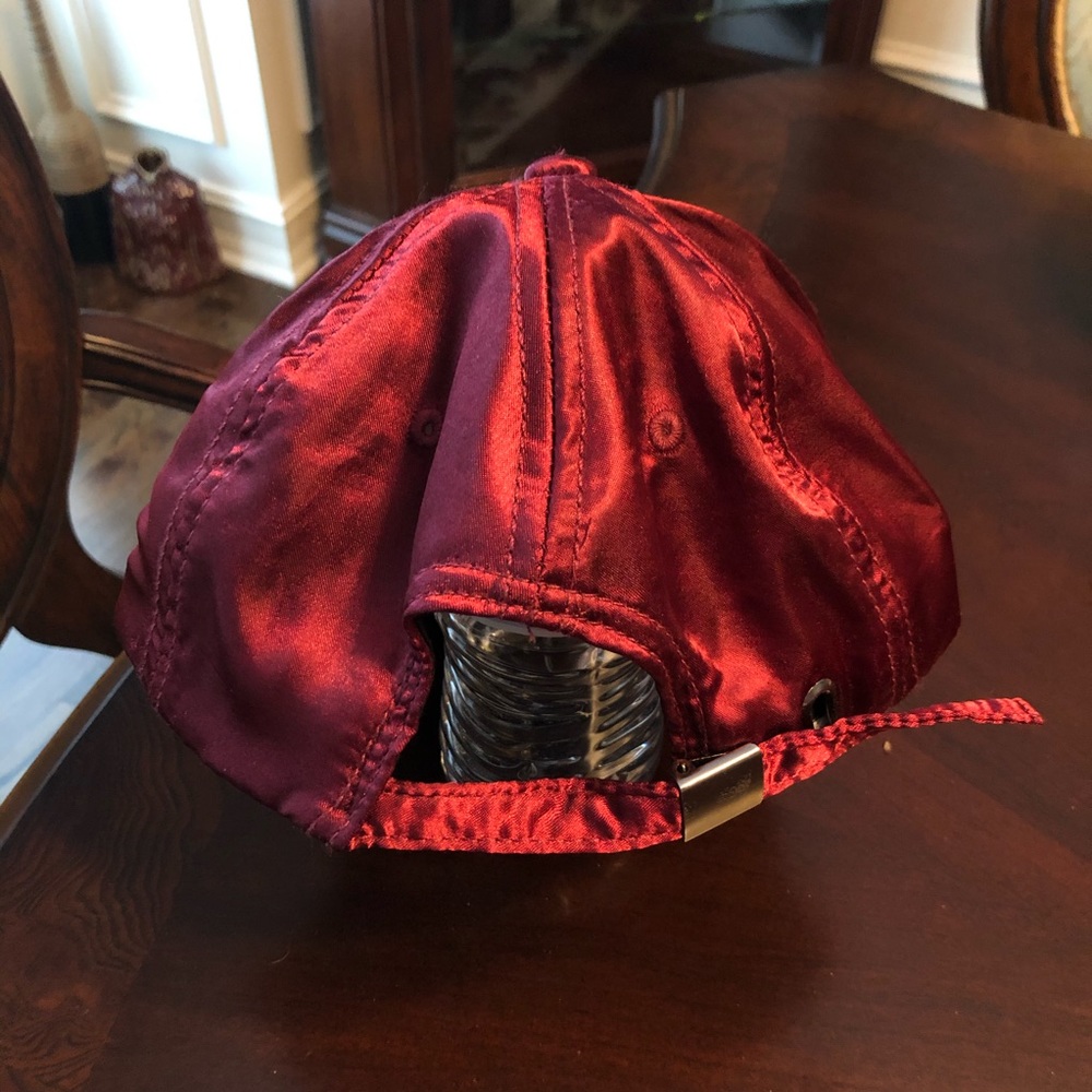 Nice Hat 🧢 - Picture 5 of 5